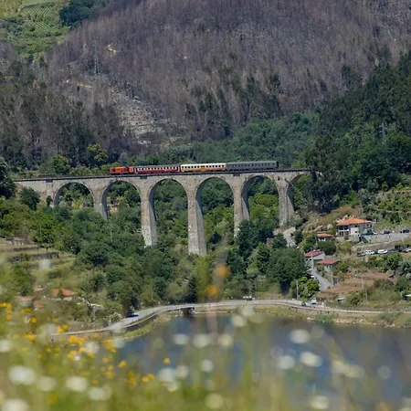Quinta Alto Do Rio Alojamento de Turismo Rural